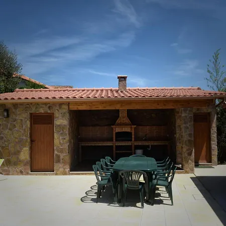 Large Modern In With Private Pool Villa